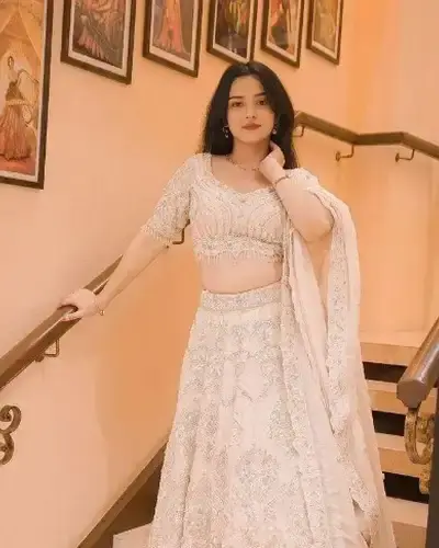 Escort Garhshankar